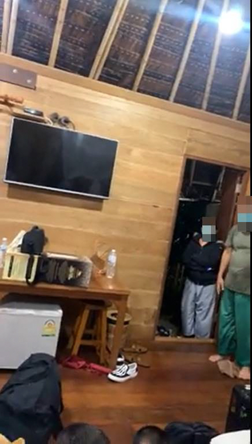 โดนเจ้าของรีสอร์ตไล่