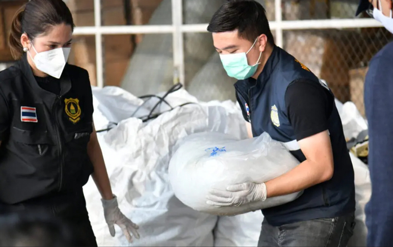 จับกุมยาไอซ์