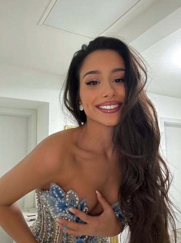 เจ้าสาวเลือกชุดใส่ไปงานแต่งให้เพื่อน