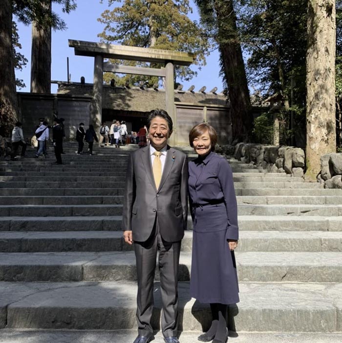 ชินโซ อาเบะ