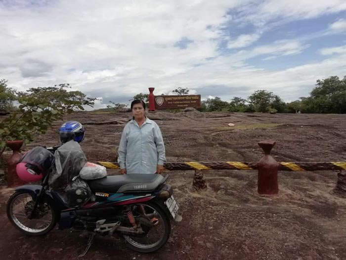 ขี่มอเตอร์ไซค์เที่ยว