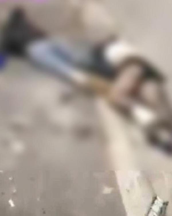 หนุ่มฮอตโซเชียล ซิ่งมอเตอร์ไซค์