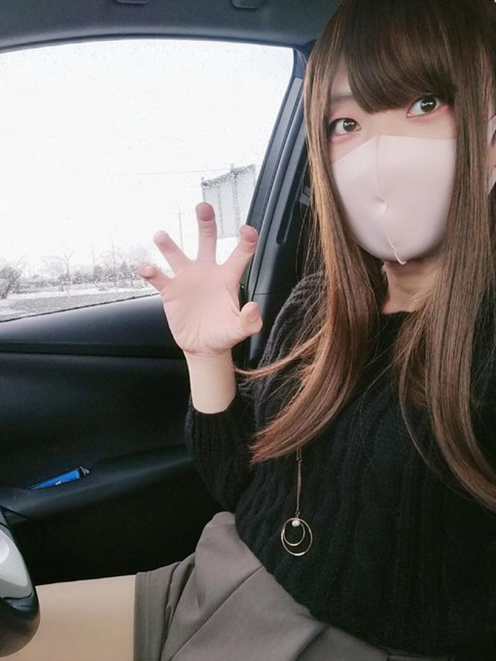 เน็ตไอดอลสาวญี่ปุ่น