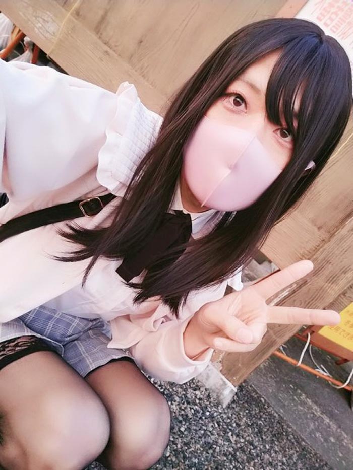 เน็ตไอดอลสาวญี่ปุ่น