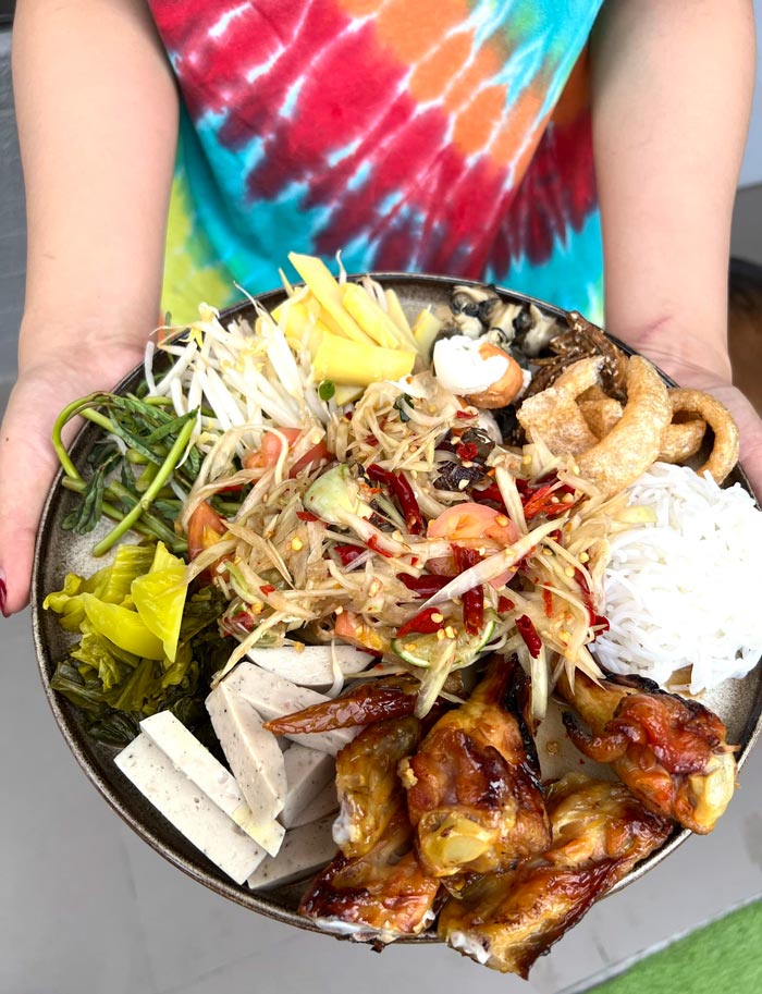 ตำถาด ให้เยอะราคาถูก