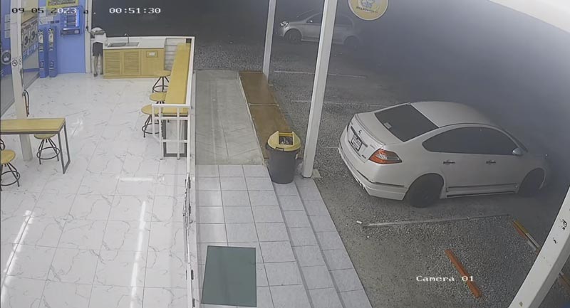 ขโมยชาร์จรถไฟฟ้า EV