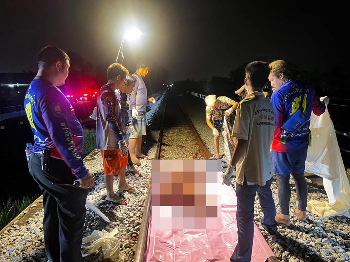 รถไฟชนคน