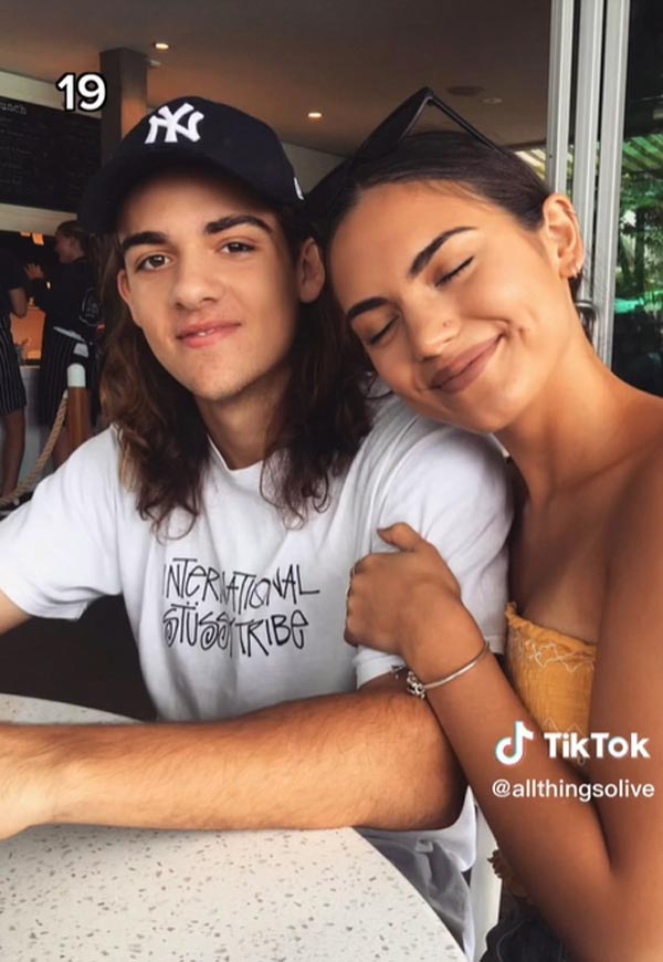 รักแรก รักยาวนาน