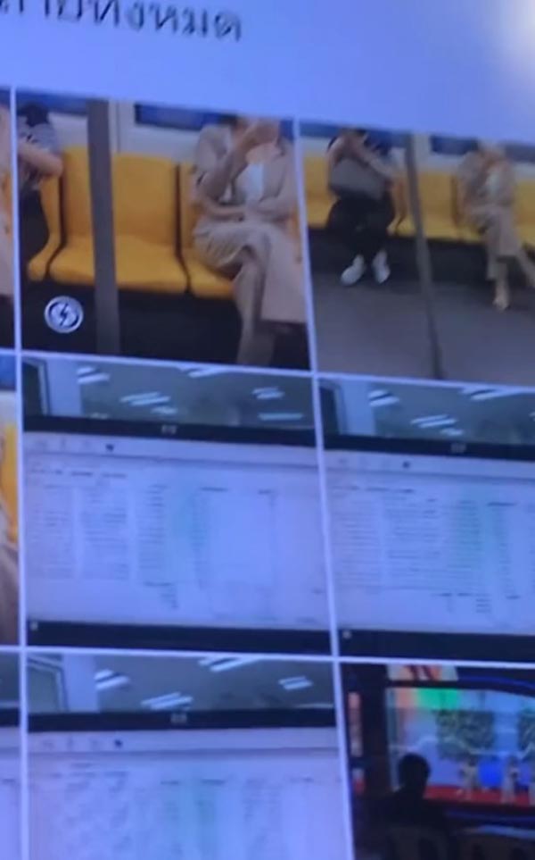 แอบถ่ายบนรถไฟฟ้า