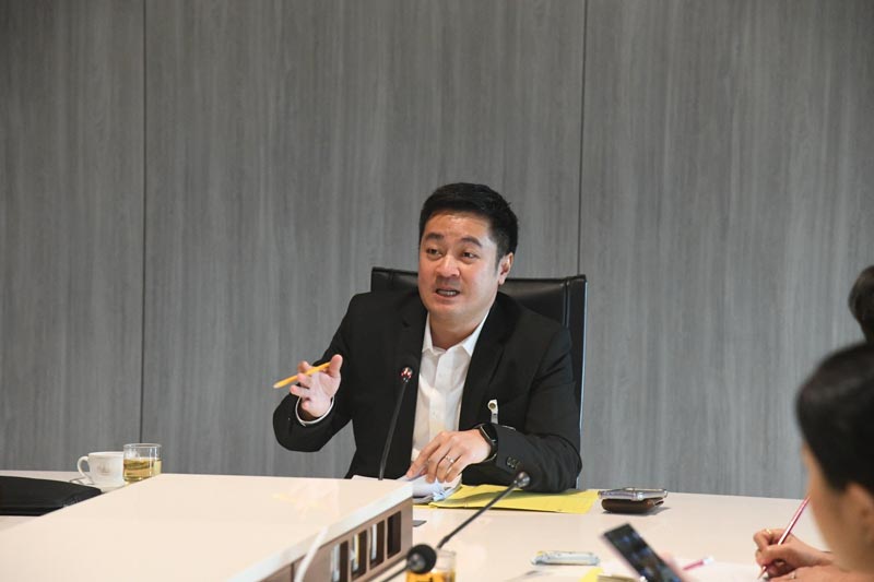 หมออ๋อง ปดิพัทธ์ สันติภาดา