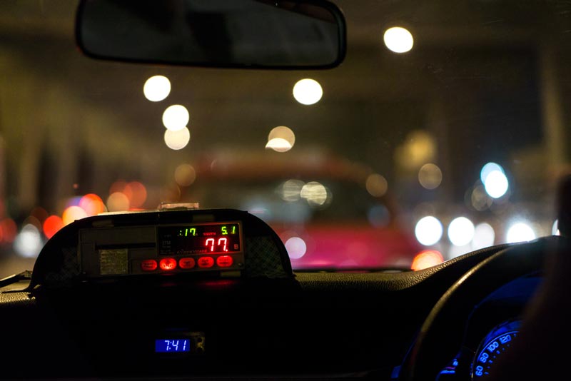 เรียกแท็กซี่ส่งศพ