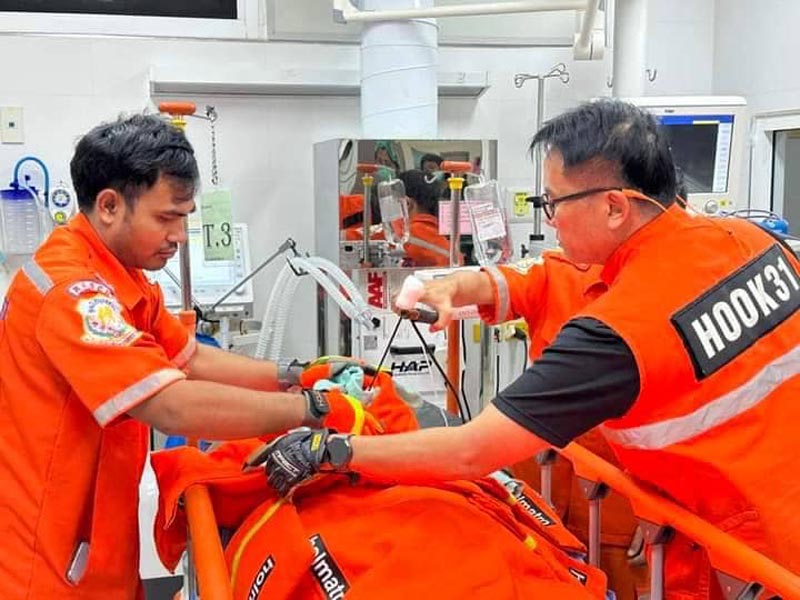 ลูกดอกปักกะโหลก