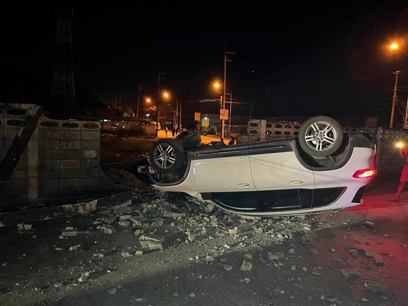 เบนซ์ชนคนตาย