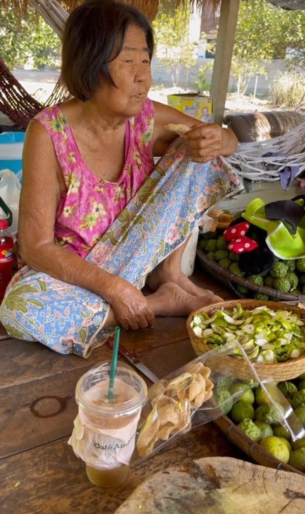คุณยายแชมพูมะกรูดแฮนด์เมด