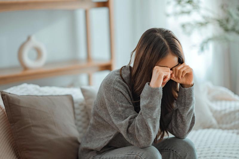 ให้อั่งเปาพ่อแม่วันตรุษจีน