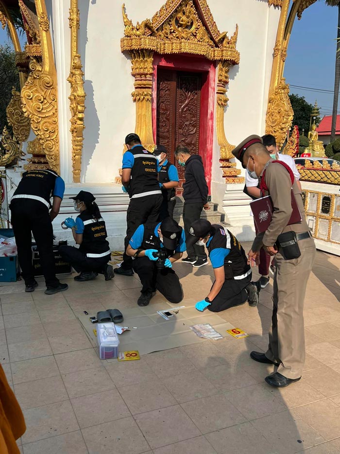 ยิงตัวตายหน้าอัฐิเมีย