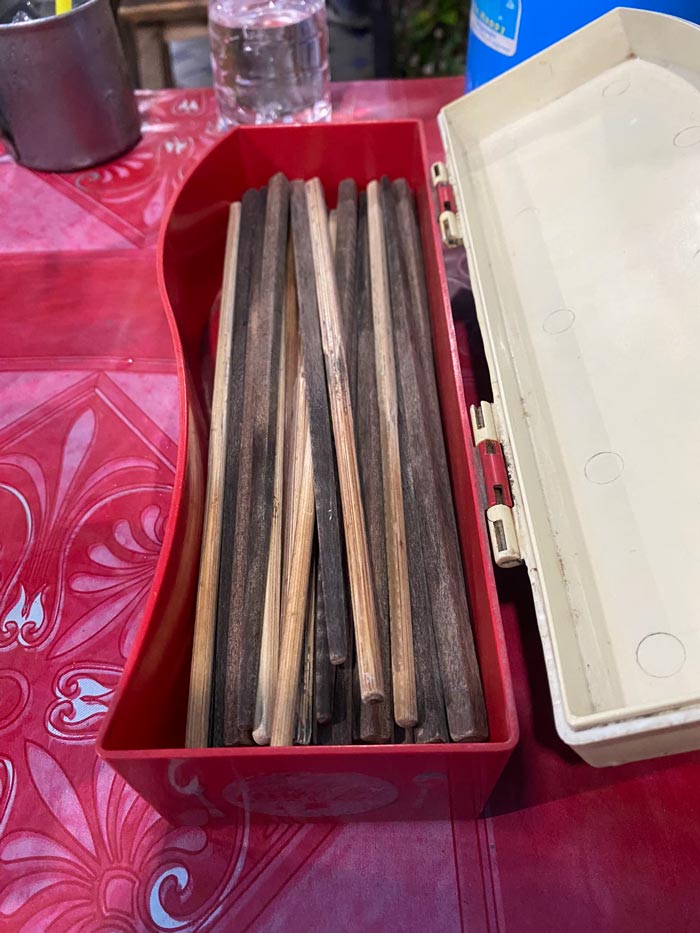 ตะเกียบสกปรก