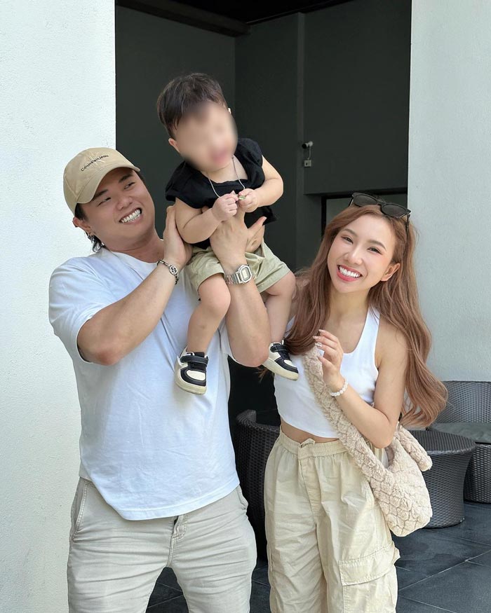 ลูกดาราจมสระว่ายน้ำโรงแรม