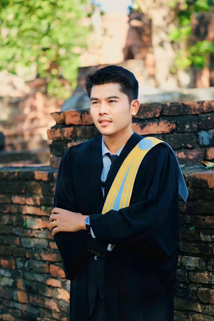 ทนายพัฒน์ ทนายเดชา