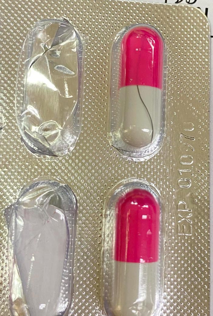 เส้นปริศนาในยาแค็ปซูล