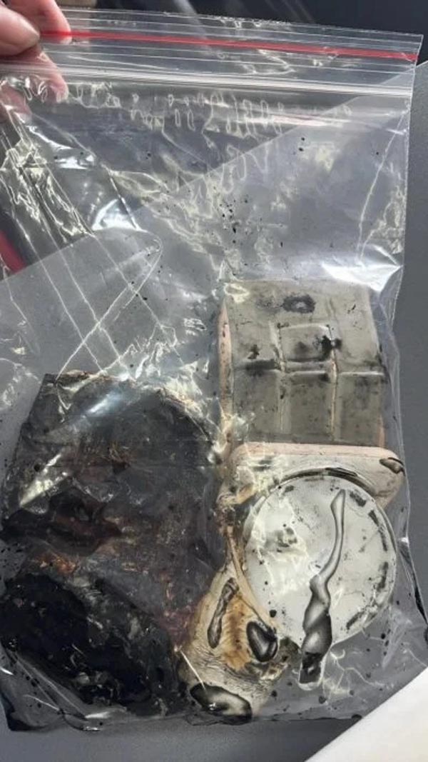 พาวเวอร์แบงก์ระเบิด