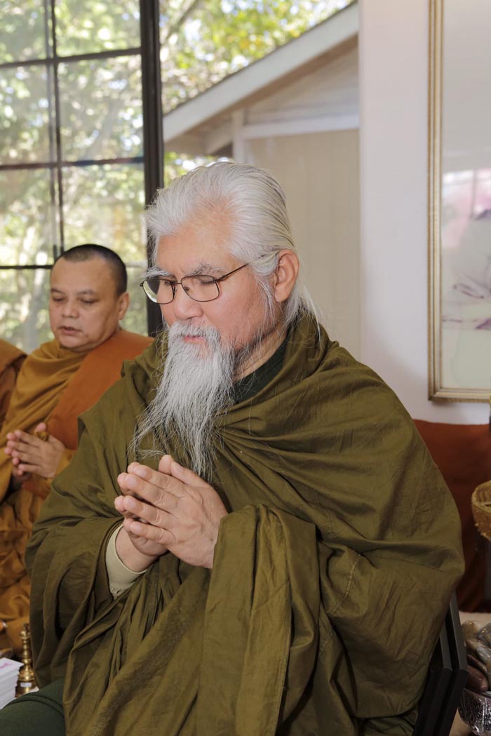 อดีตพระยันตระ