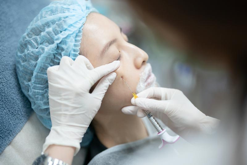 ฉีดกระตุ้นคอลลาเจน ทำตาบอด