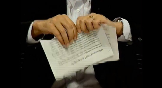 ณัฐวุฒิ ใสยเกื้อ - คลิปฉีกประกาศฆาตกร