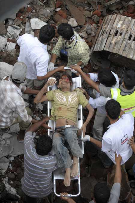 โรงแรมถล่มในอินเดีย