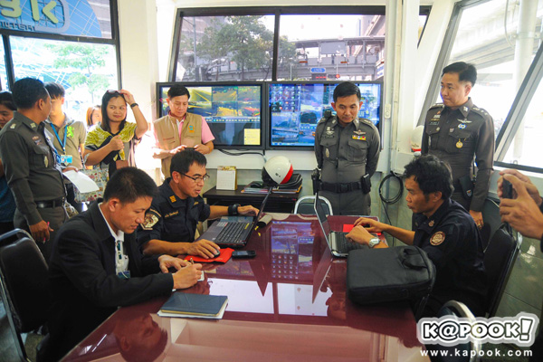 ตำรวจประสานตรวจป้ายไฟโฆษณาทุกป้อม จ่อฟันฐานรุกที่สาธารณะ