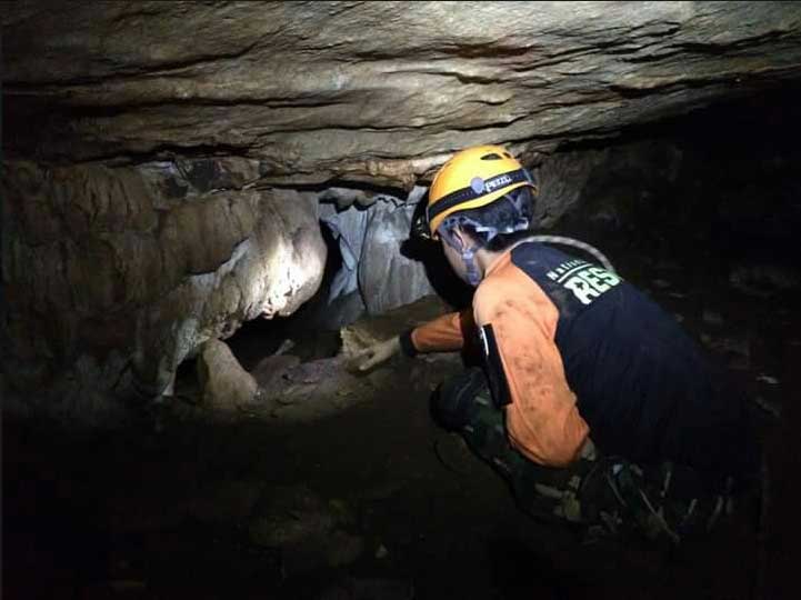 เด็กติดถ้ำหลวง