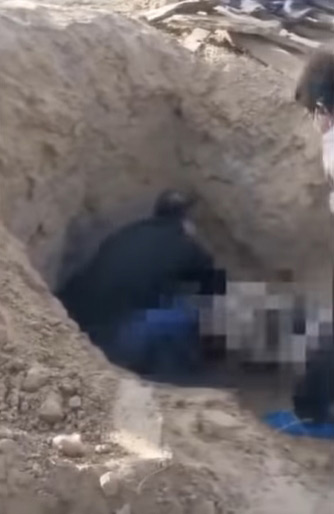 ฝังทั้งเป็น