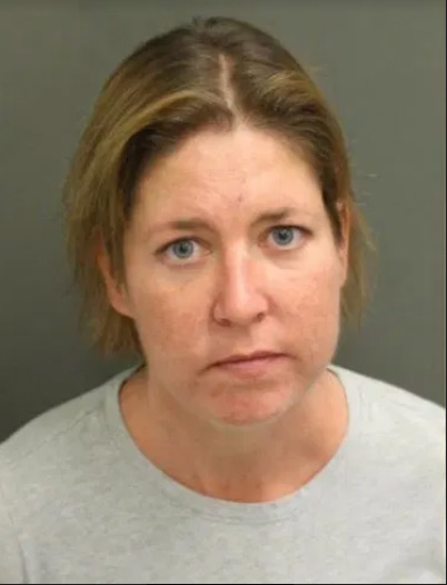 ฆ่ายัดกระเป๋าเดินทาง