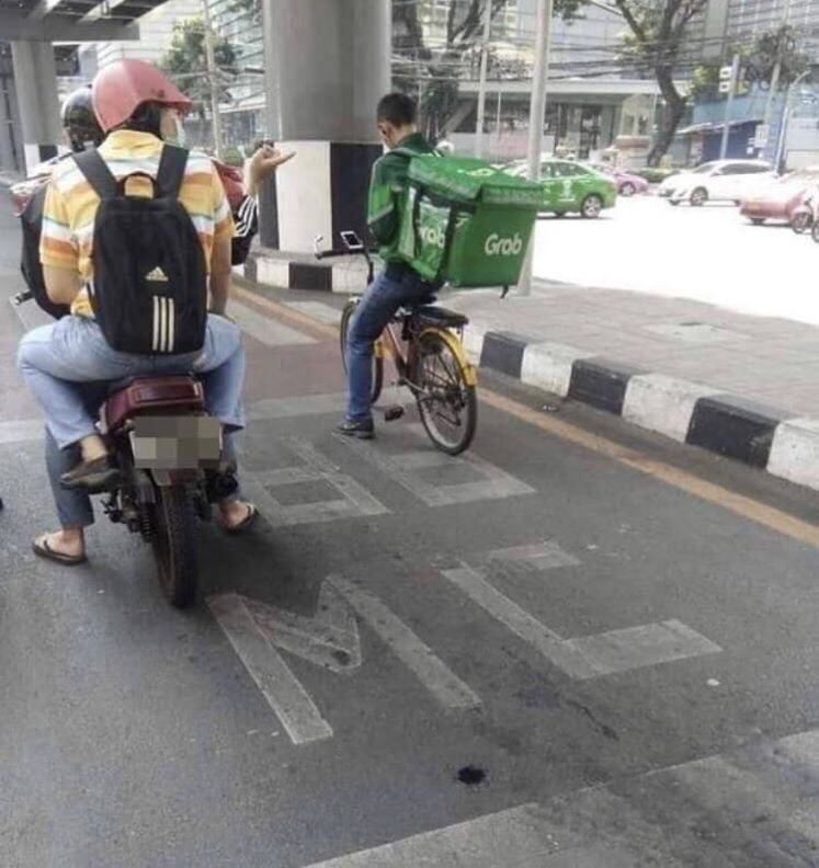 แกร็บปั่นจักรยานส่งอาหาร