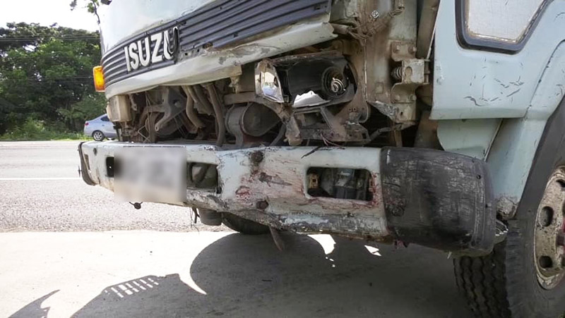 บิ๊กไบค์ชนรถพ่วง