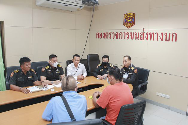 แท็กซี่ไม่กดมิเตอร์ โดนปรับ 5000 