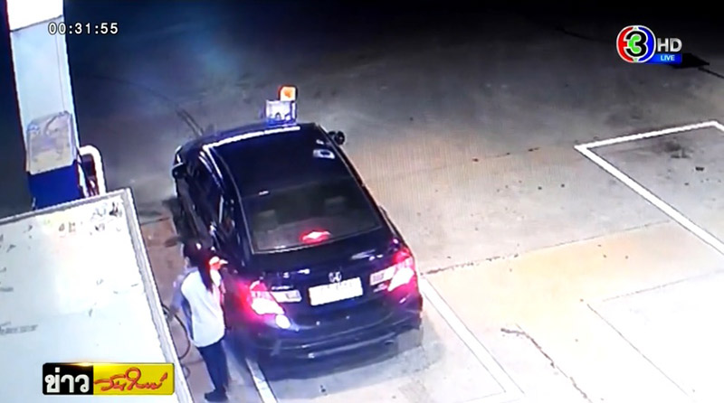 รถหรูเติมน้ำมันไม่จ่ายเงิน