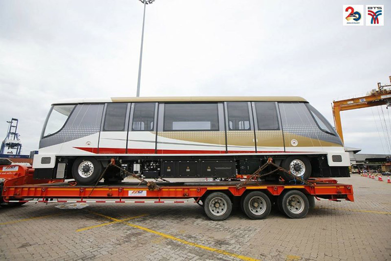 รถไฟฟ้าสายสีทอง