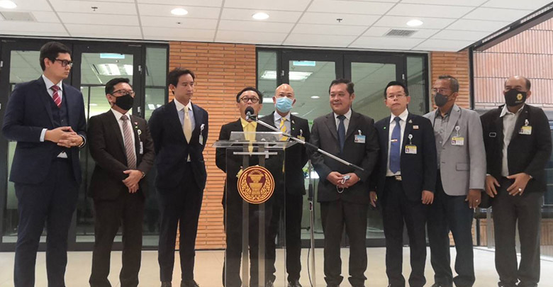 ส.ส. ประชาธิปัตย์ ถอนชื่อแก้ไขรัฐธรรมนูญ