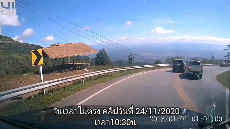 รถกระบะคว่ำภูทับเบิก