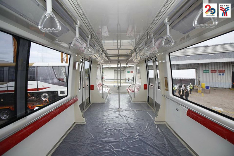 รถไฟฟ้าสายสีทอง