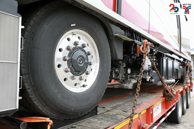 รถไฟฟ้าสายสีทอง