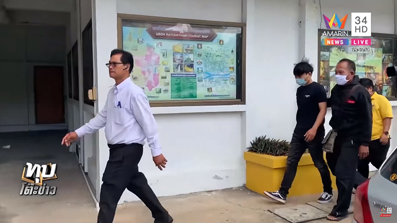 บิ๊กไบค์ปัดทำรถสาวกู้ภัยพลิกคว่ำดับ