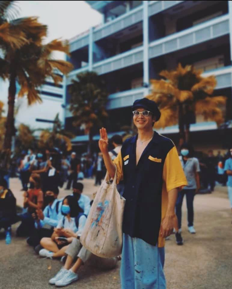 แอมมี่ The Bottom Blues