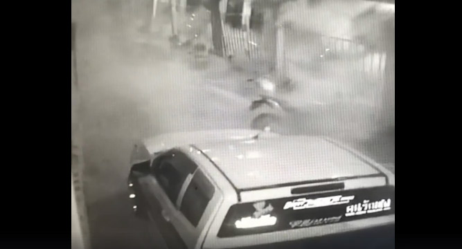 หอพัก 3 ชั้นทรุด