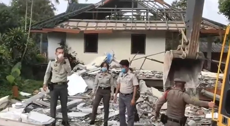 รื้อรีสอร์ต รุกอุทยานเขาแหลม