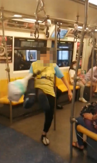 ป้าด่าเด็กบนบีทีเอส