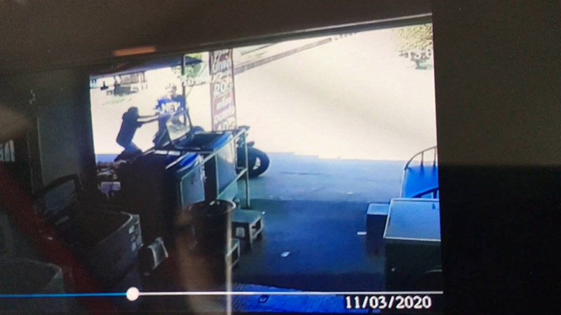 รักสามเส้า