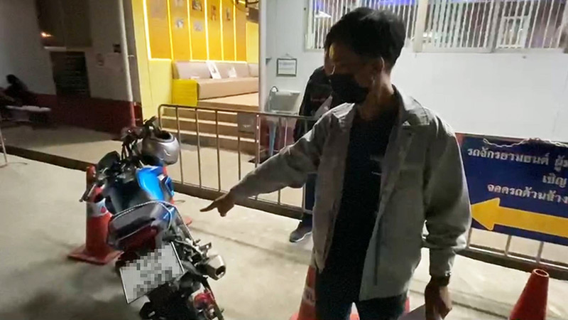 นอนประท้วงแยกรัชโยธิน รถเมล์ทับเมียตาย