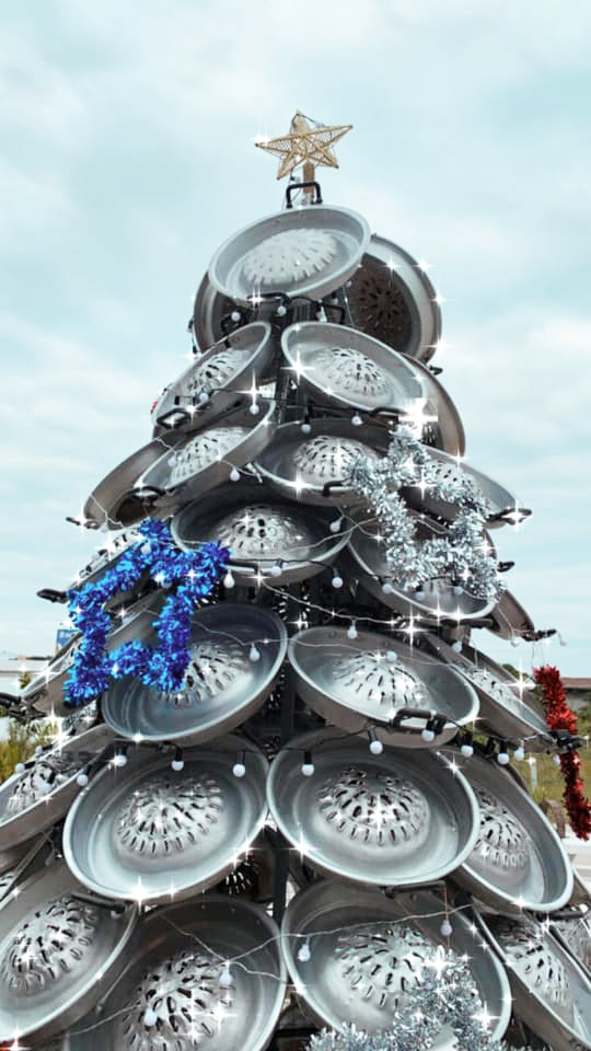 ต้นคริสต์มาสกระทะ